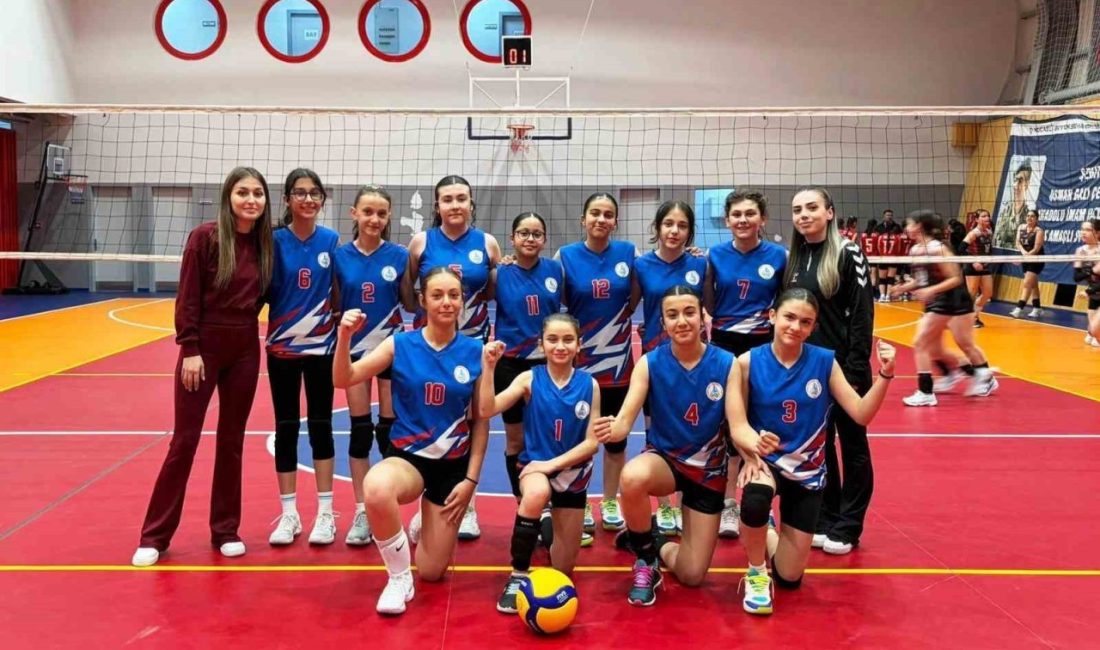 Kocaeli Midi Kızlar Gelişim Ligi’nde mücadele eden Körfez Gençlerbirliği Spor