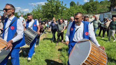 Düzce(İHA) – Düzce’nin Akçakoca ilçesine bağlı Balatlı Tarihi Geleneksek Karakucak