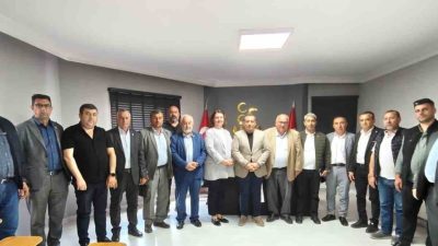 Milliyetçi Hareket Partisi (MHP) Bilecik İl Başkanı Talha Özkan mahalle