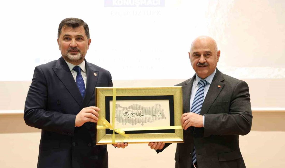 DÜZCE(İHA) – Düzce Üniversitesi öğrencileriyle bir araya gelen Milletvekili Ercan