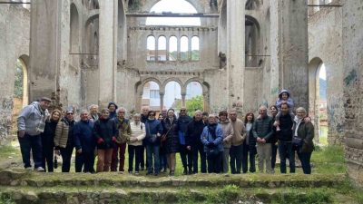 Bilecik’in Osmaneli ilçesinde İstanbul’dan gelen tur grubu, Osmaneli’nin tarihi ve