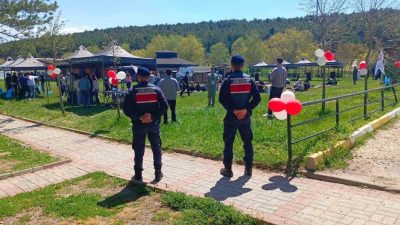 Bilecik Pelitözü Gölpark’ta düzenlenen etkinlikte üst düzey güvenlik tedbirleri alındı.