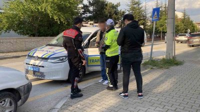 Bolu’da durdurulan araçta ehliyetsiz alkollü sürücüye 110 bin lira idari