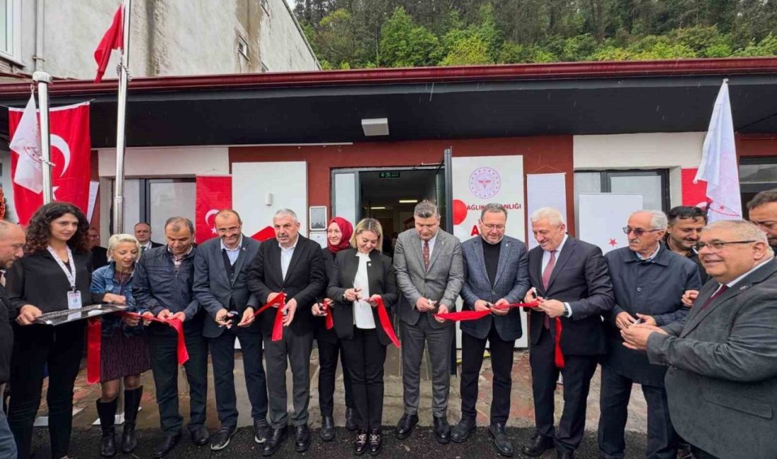 Kastamonu’nun İnebolu ilçesinde sel felaketinde zarar gören Özlüce Aile Sağlığı