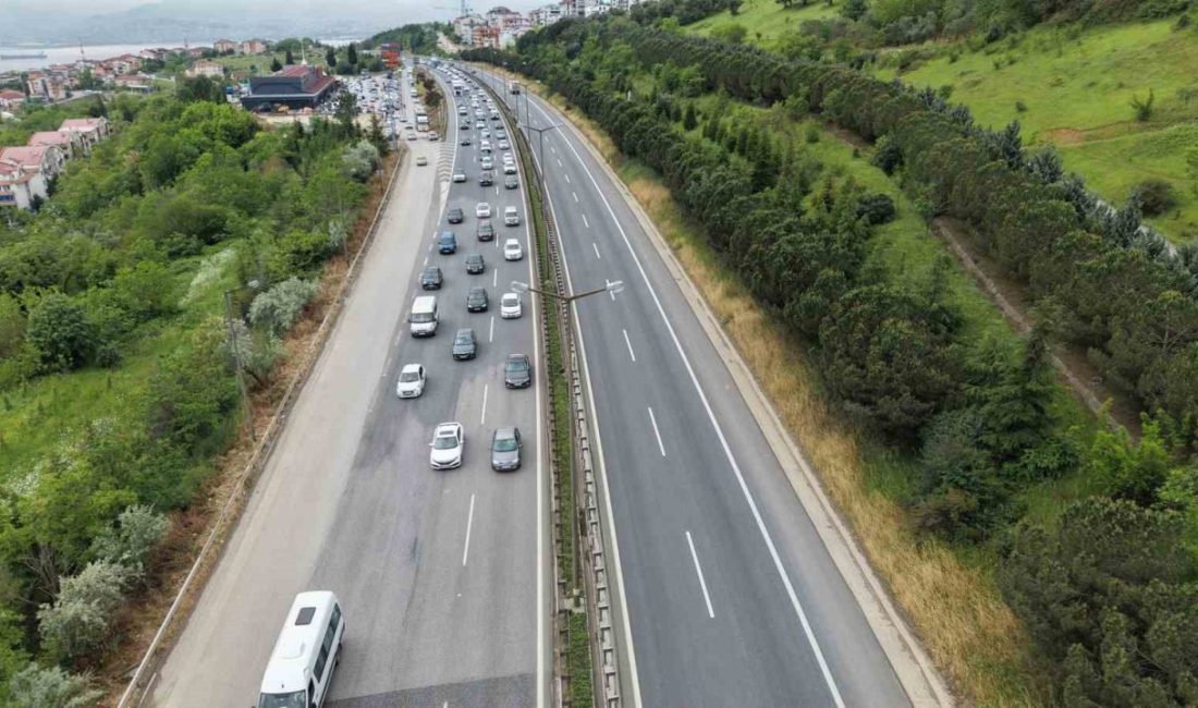 Kurban Bayramı tatilinin ikinci gününde TEM Otoyolu’nun Kocaeli geçişinde trafik