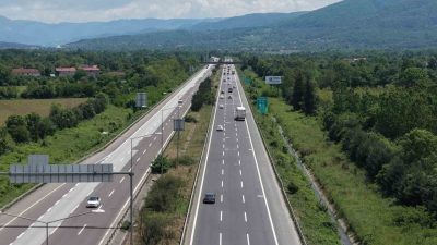 Kurban Bayramı’nın ilk gününde TEM Otoyolu’nun Düzce geçişi büyük ölçüde
