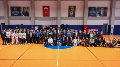 Bilecik Valisi Faik Oktay Sözer, Bilecik’in Pazaryeri ilçesinde bir dizi