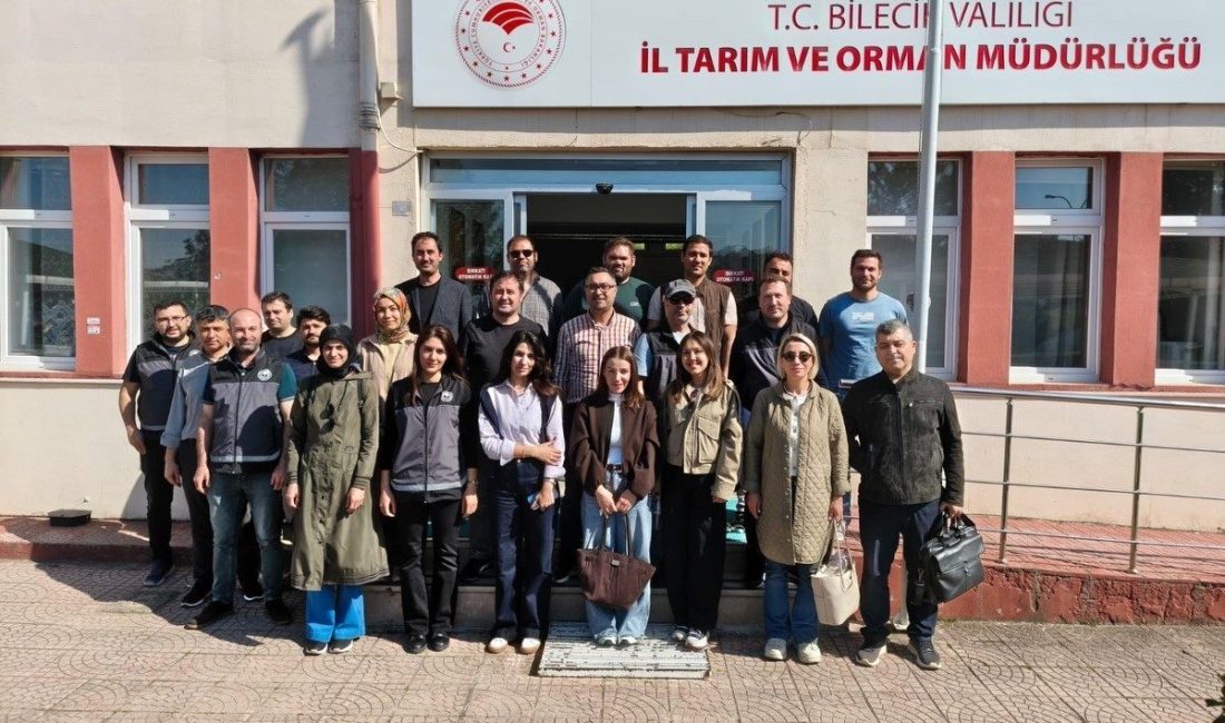 Veteriner hekimlere numune alma eğitimi Bilecik’te veteriner hekimlere yönelik, hayvan hastalıklarıyla mücadele kapsamında numune alma