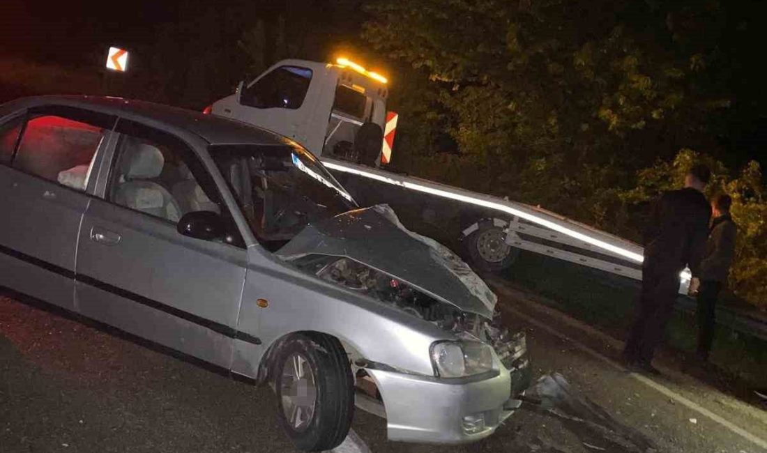 Yolda kalan aracı almak için giden çekiciye otomobil çarptı Kastamonu’dan Bartın’a yolda kalan bir aracı almak için giden çekiciye,