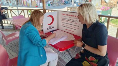 Bilecik’in Pazaryeri ilçesinde Türk Kızılayı Eskişehir Şubesi Kan Merkezi tarafından