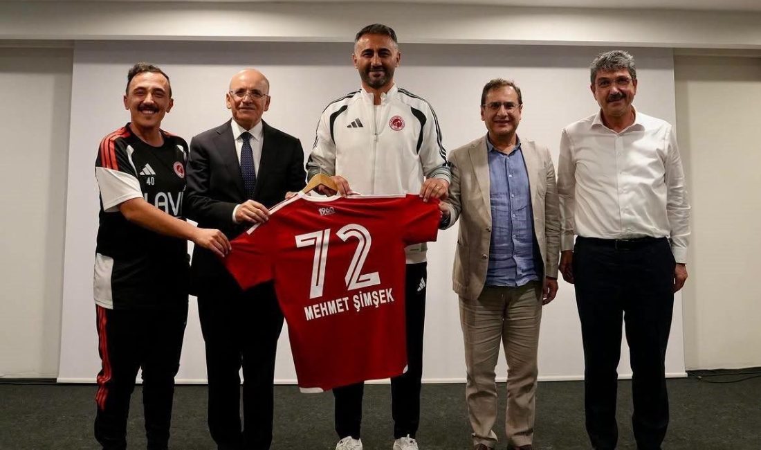 Hazine ve Maliye Bakanı Mehmet Şimşek, yeni sezon hazırlıklarını Bolu’da