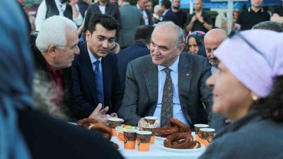 Düzce Belediye Başkanı Dr. Faruk Özlü, mahalle buluşmaları kapsamında Konuralp