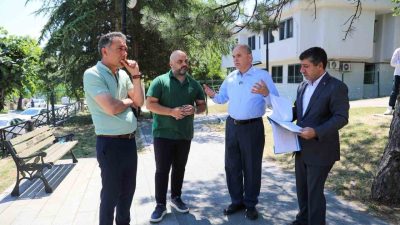 Düzce Belediye Başkanı Dr. Faruk Özlü, Konuralp Antik Kenti’nden çıkan