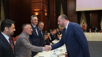 AK Parti Bilecik İl Başkanı Serkan Yıldırım, teşkilat toplantısına katıldı.