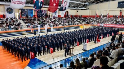 Bilecik’te Polis Meslek Eğitim Merkezi (POMEM) 32. Dönem Mezuniyet Töreni’nde