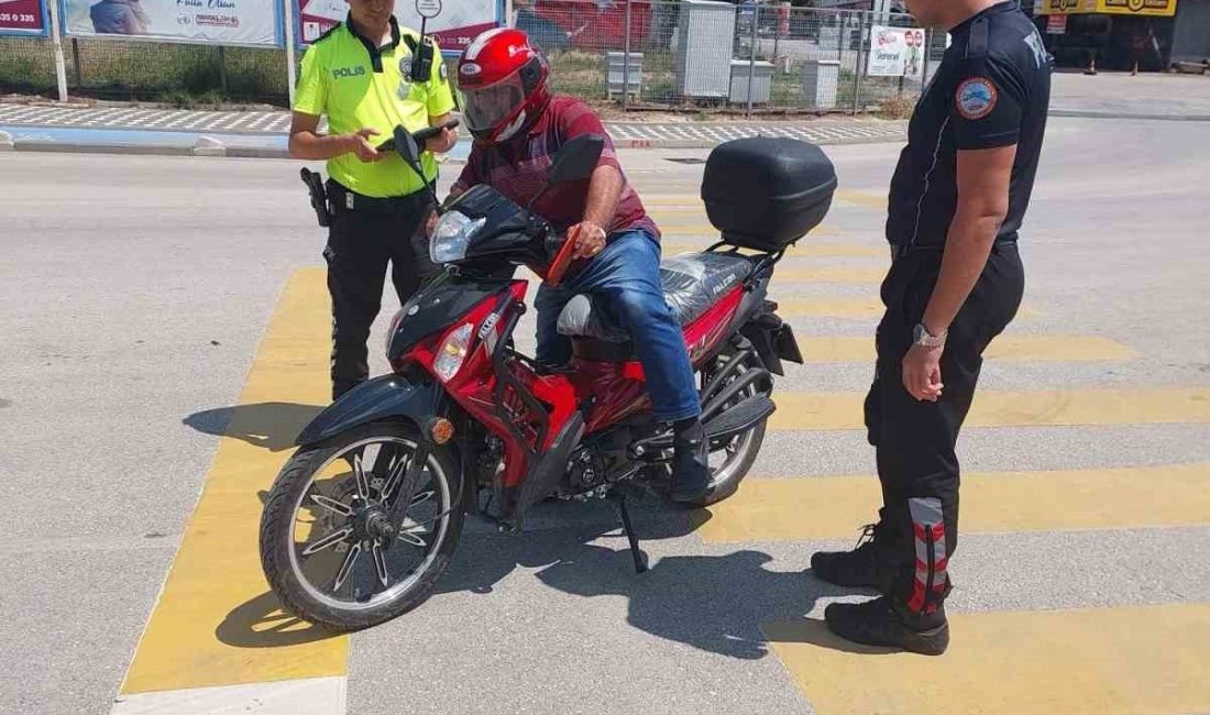Bilecik’in Bozüyük ilçesinde 310 motosiklet sürücüsü kontrol edildi. Edinilen bilgilere