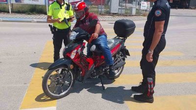 Bilecik’in Bozüyük ilçesinde 310 motosiklet sürücüsü kontrol edildi. Edinilen bilgilere