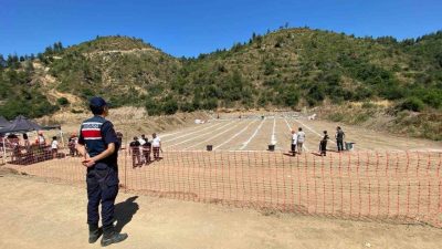 Bilecik’in Osmaneli ilçesinde düzenlenen atış etkinliğinde üst düzey güvenlik tedbiri