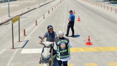 Bilecik’in Bozüyük ilçesinde drone destekli trafik denetimi gerçekleştirildi. Bozüyük İlçe