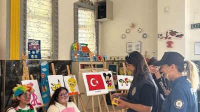Bilecik’in Söğüt ilçesinde öğrencilere polislik mesleği tanıtıldı. Söğüt ilçesinde İlçe