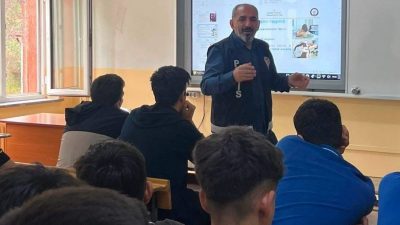 Bilecik’te vatandaşlara sahte para uyarısı yapıldı. Bilecik’in Bozüyük ilçesinde Toplum