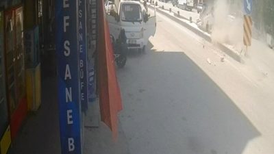Bilecik’te otomobilin refüje çarparak devrilmesi sonucu 2 kişinin yaralandığı trafik