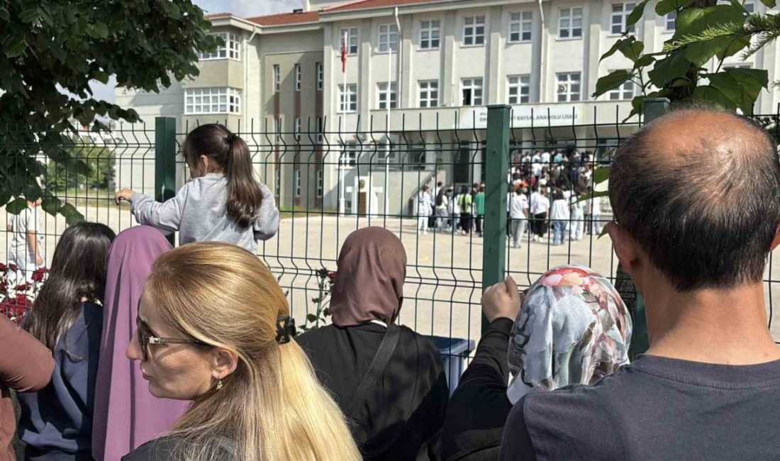 Bolu’da 8’inci sınıf öğrencilerine yönelik düzenlenen Liselere Geçiş Sistemi (LGS)