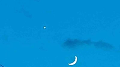 Bolu’nun Mudurnu ilçesinde akşam saatlerinde ay ve parlak bir yıldızın