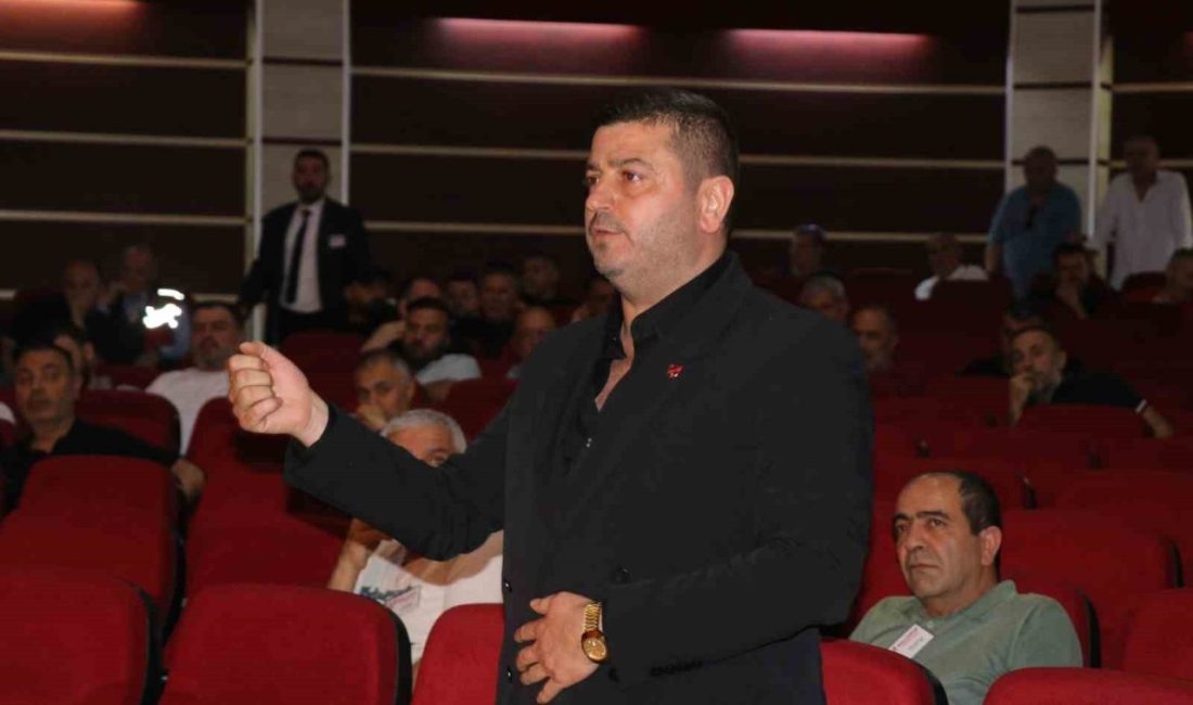 Boluspor Olağanüstü Kongresi’nde tek adaylı seçimde üyelerin büyük kısmının desteğini
