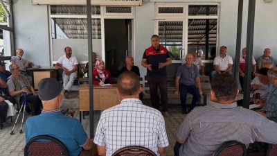 DÜZCE(İHA) – Düzce’nin Kaynaşlı ilçesinde üreticilerle bir araya gelen İlçe