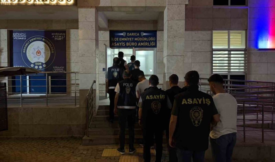 Kocaeli’nin Darıca ilçesinde market ve kuyumcuya yönelik silahlı tehdit ve