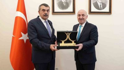 Darıca Belediye Başkanı Muzaffer Bıyık, Ankara’da Milli Eğitim Bakanı Yusuf