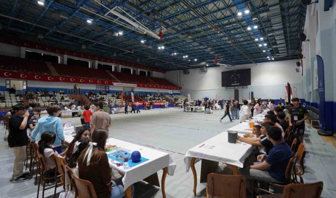 Kastamonu’da DENEYAP Teknoloji Atölyelerinde eğitim alan öğrenciler, yıl boyunca hazırladıkları