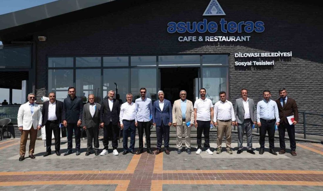 Dilovası Belediye Başkanı Ramazan Ömeroğlu, “Vatandaş Soruyor, Başkan Cevaplıyor” programı