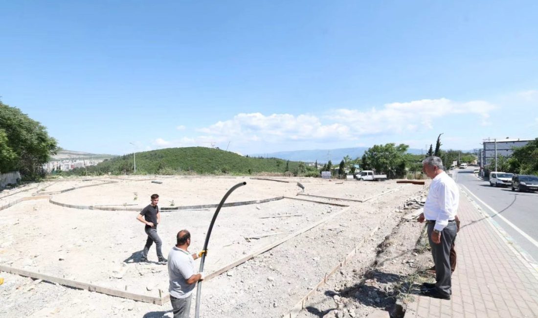 Dilovası’nda 2 dönümlük park ve mesire alanında yenileme çalışması başlatıldı.