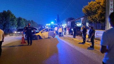 Düzce (İHA) – Düzce’de bir düğün salonunun önünde meydana gelen