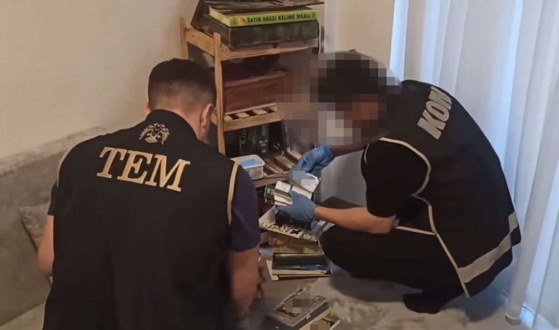 Düzce ve Bursa’da DEAŞ operasyonu: 13 gözaltı Düzce ve Bursa’da DEAŞ terör örgütüne yönelik düzenlenen operasyonda 13