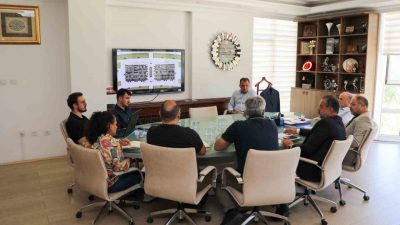Düzce Belediye Başkanı Dr. Faruk Özlü başkanlığında gerçekleştirilen toplantıda, kentin