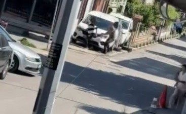 Sakarya’nın Adapazarı ilçesinde eşini takip ederek rahatsız ettiğini iddia ettiği