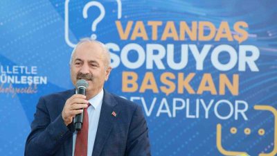 Gebze Belediye Başkanı Zinnur Büyükgöz, Adem Yavuz Mahallesi’nde vatandaşlarla bir