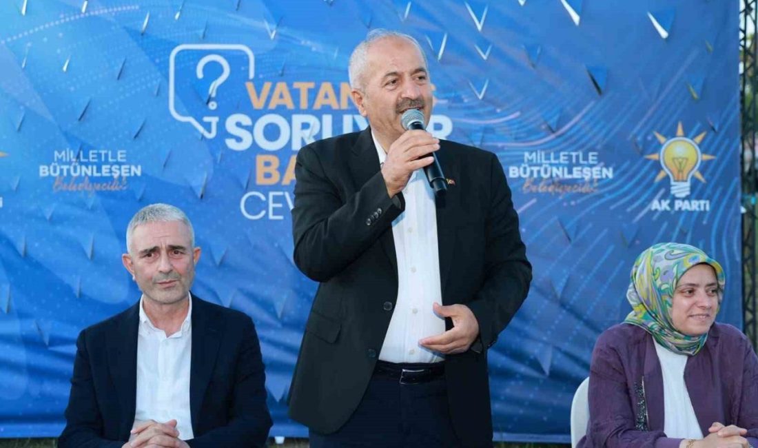 Gebze Belediye Başkanı Zinnur Büyükgöz, vatandaşlarla bir araya gelerek talep