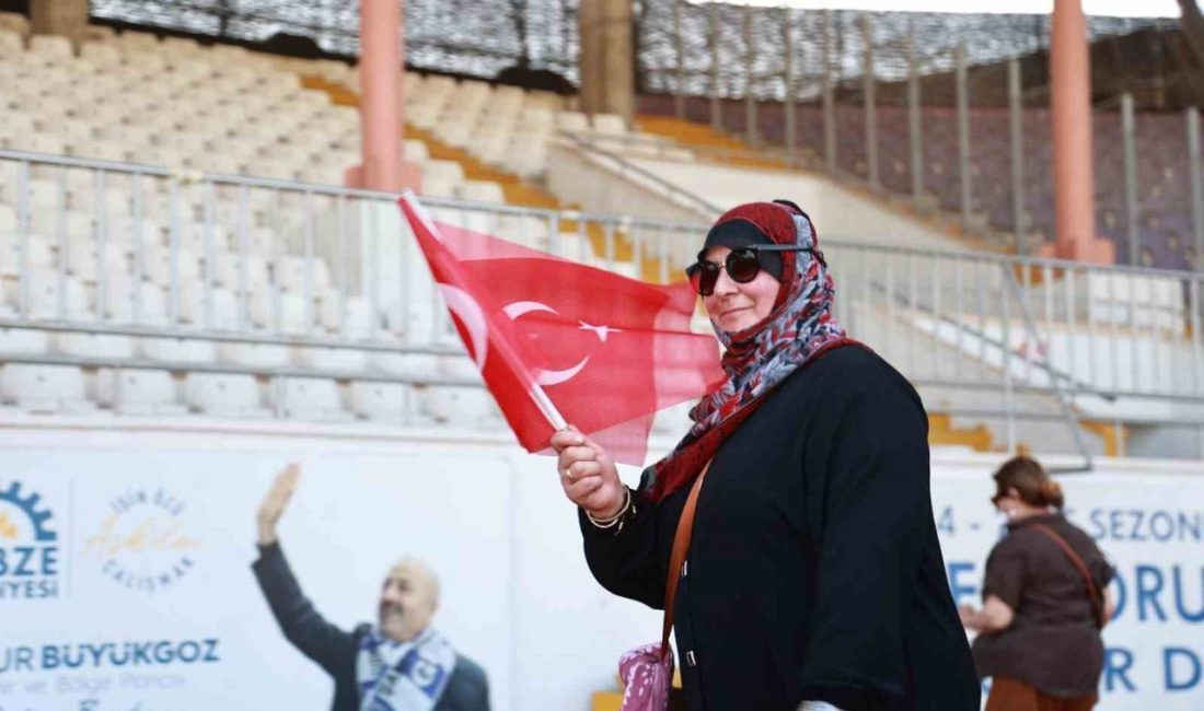 Gebzeli kadınlar, düzenlenen “Adım At, Havan Değişsin” etkinliğinde bir araya