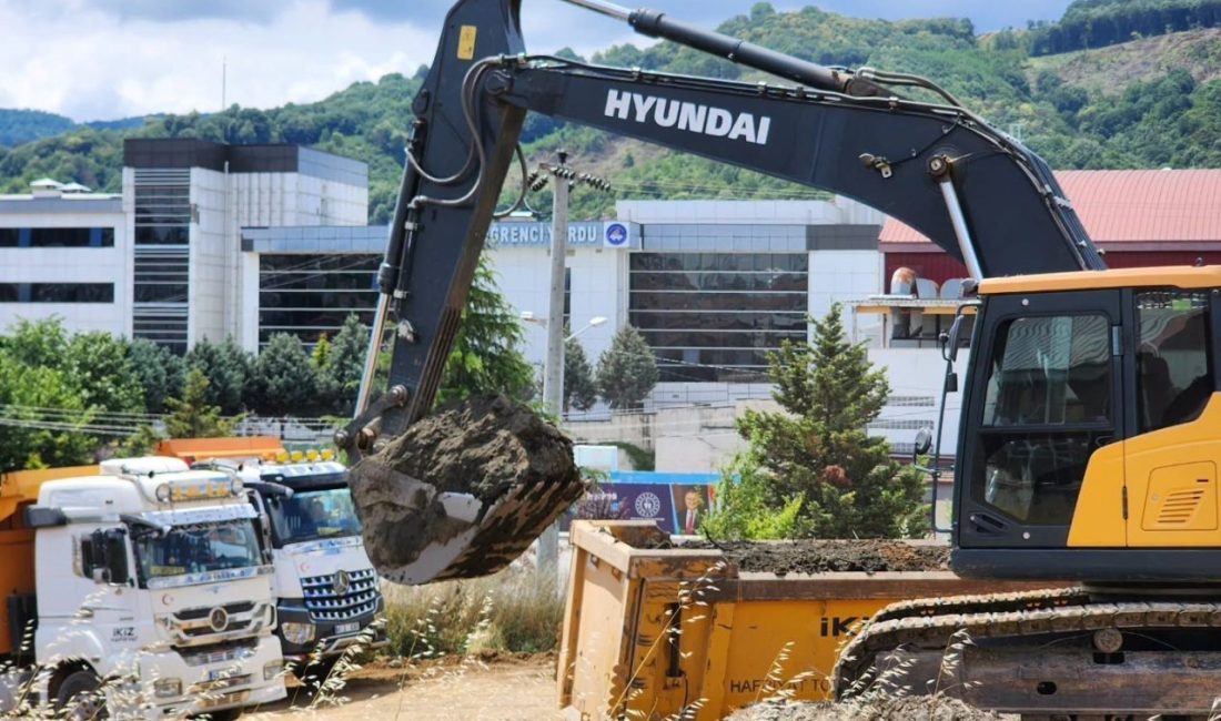 Gölcük’te hayata geçirilecek 5 bin 400 metrekarelik çok amaçlı kapalı