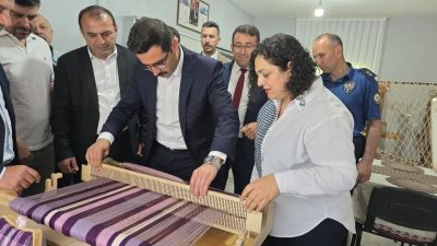 Kastamonu’nun Hanönü ilçesinde Halk Eğitimi Merkezi’nde eğitim gören kursiyerlerin yaptığı
