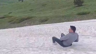 Bolu’da haziran ayının ortasında 2 bin 400 rakımlı Köroğlu Dağları’nın