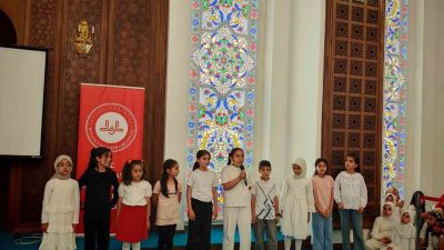 Kocaeli’nin Dilovası ilçesinde 7-10 yaş grubu Kur’an kurslarında eğitim gören