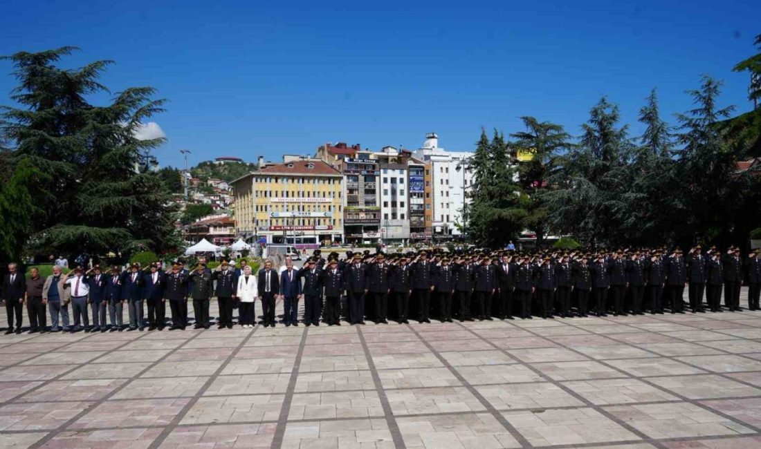 Jandarma’nın 187’nci yaşı Kastamonu’da törenle kutlandı Jandarma Teşkilatı’nın 187. kuruluş yıl dönümü, Kastamonu’da düzenlenen tören ile