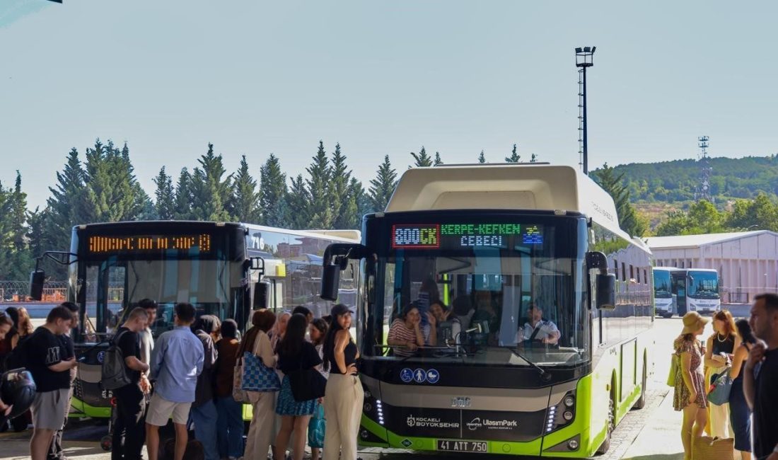 Kocaeli Büyükşehir Belediyesi, yaz sezonunun gelmesiyle birlikte vatandaşların Kandıra’nın mavi