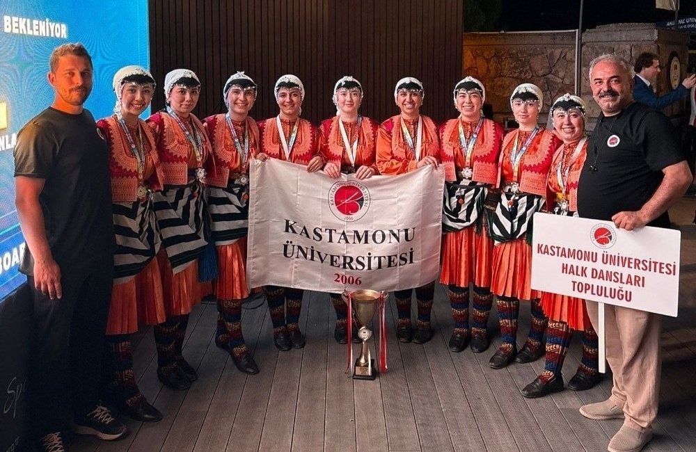 Kastamonu Üniversitesi Halk Dansları Topluluğu, Halk Dansları Türkiye Şampiyonası’nda Artistik