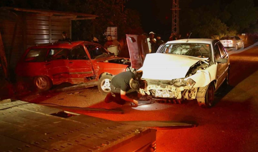 Kastamonu’nun Taşköprü ilçesinde iki otomobilin çarpışması neticesinde meydana gelen kazada